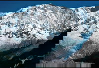 הרים בגובה שמונת אלפים מטרים. נפאל