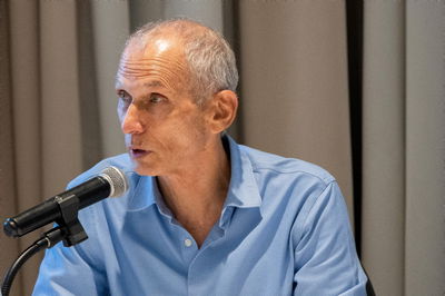 בר-לב: "'לה פמיליה' התנהגו גזעני ומכוער"