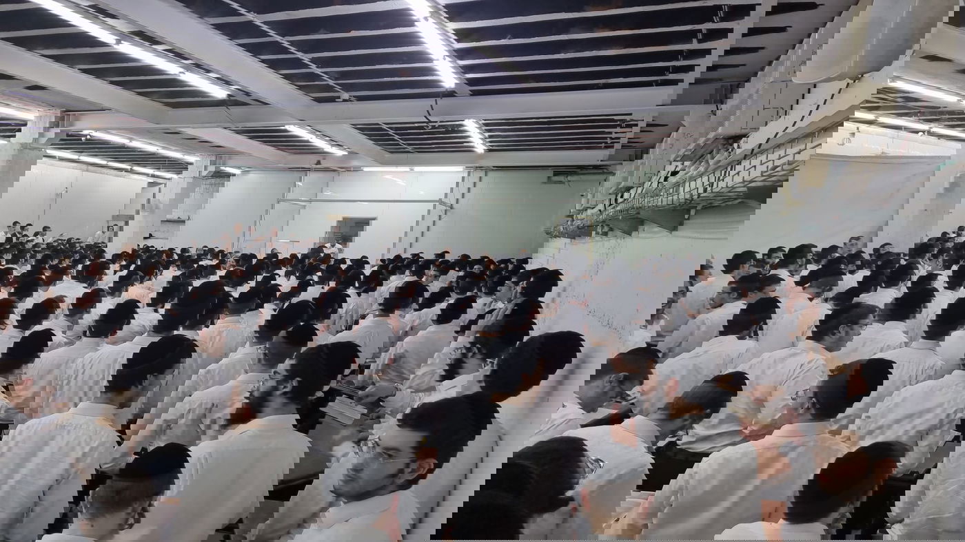 מתן תורה; אלפים במשא הגר"ג אדלשטיין