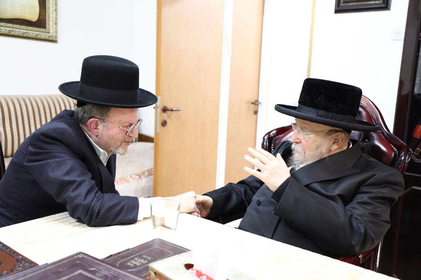 הרב שמאי שזירי אצל האדמו"ר