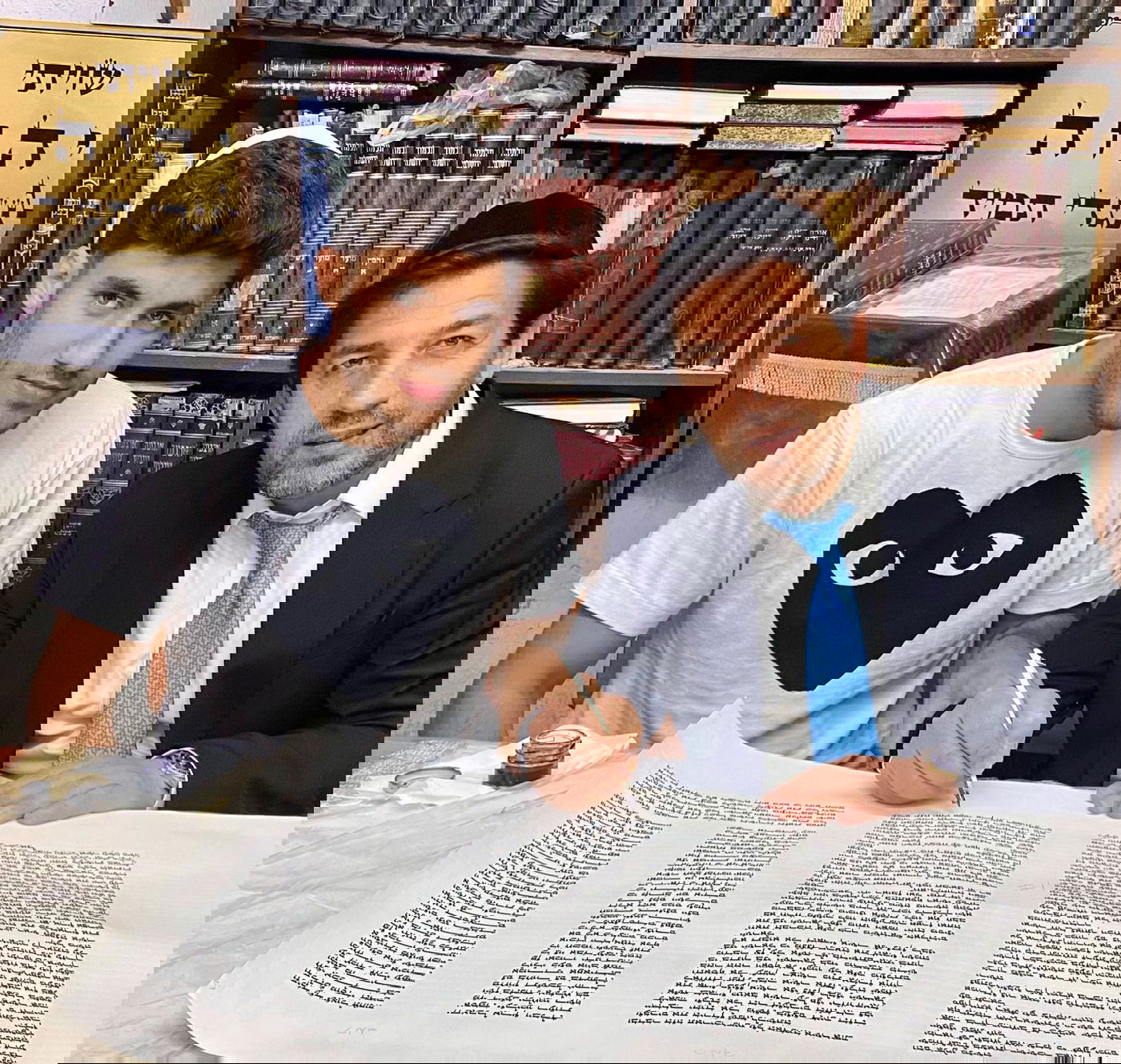 הכנסת ספר תורה: עשרות ידוענים בביתו של מרן זצ"ל בבני ברק