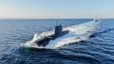 צוללת וספינת טילים: תיעוד האימון המיוחד