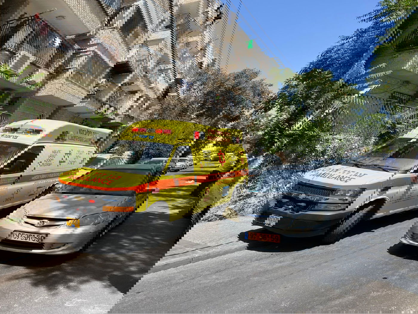 בית הרב זוהר זצ"ל, הבוקר