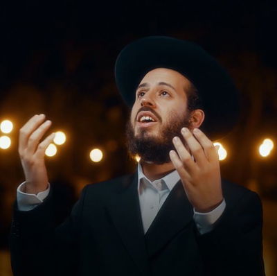 צביקי רנד בביצוע מחודש : "אלוקיי נשמה"