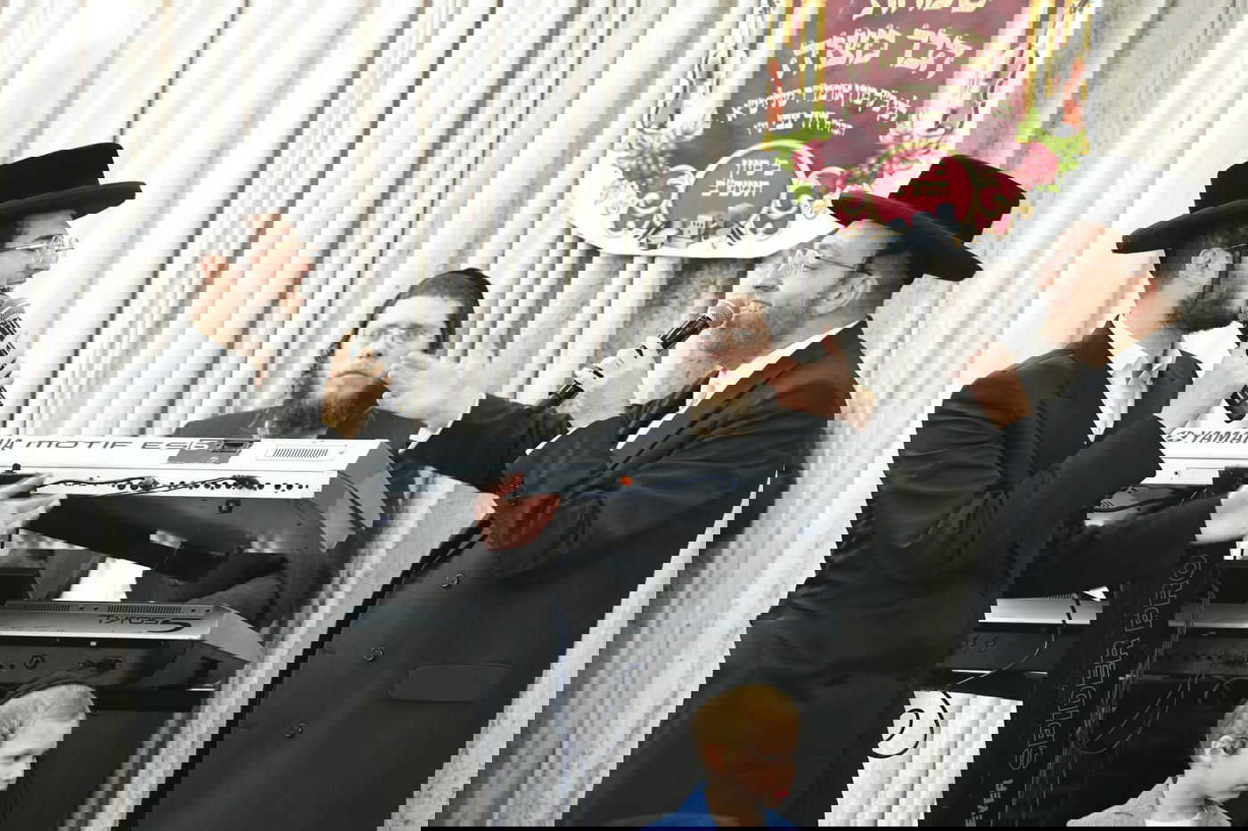 בקרית גת חגגו בר מצווה לבן האדמו"ר