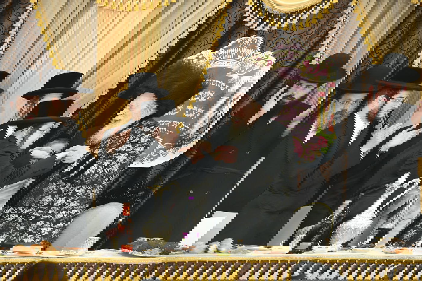 בקרית גת חגגו בר מצווה לבן האדמו"ר