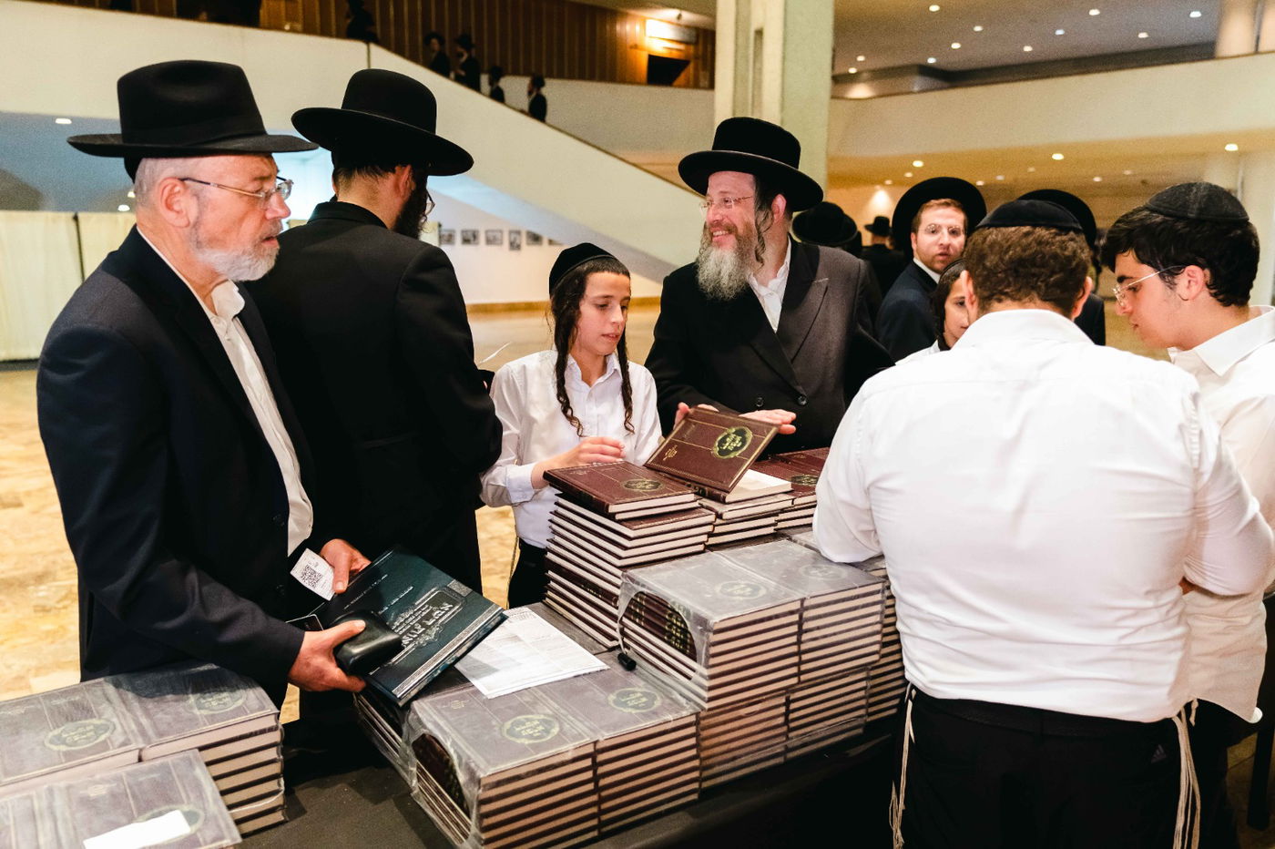 אלפים בכנס ההיסטורי בראשות הגר"ש אלתר