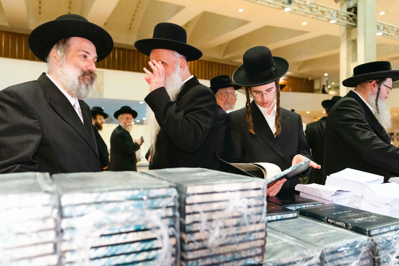 אלפים בכנס ההיסטורי בראשות הגר"ש אלתר