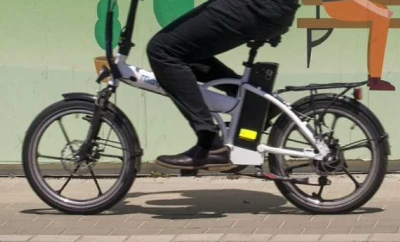 אופניים חשמליים: סכנה על הכביש