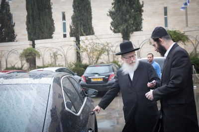 ליצמן ביציאה מבית המשפט באחד הדיונים