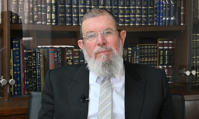 פרשת בהעלותך: הוורט של הגאון רבי קלמן בר