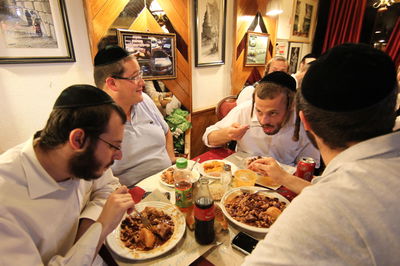 אילוסטרציה, למצולמים אין קשר לכתבה