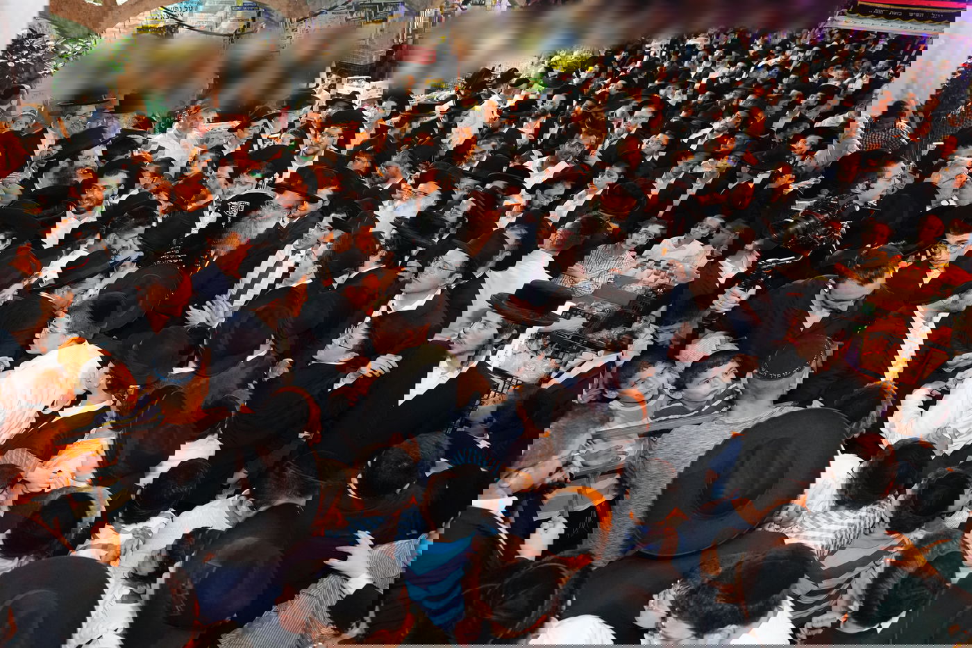 מוסדות 'דרך אמונה' הכניסו את ספר התורה לחדרו של מרן זיע"א