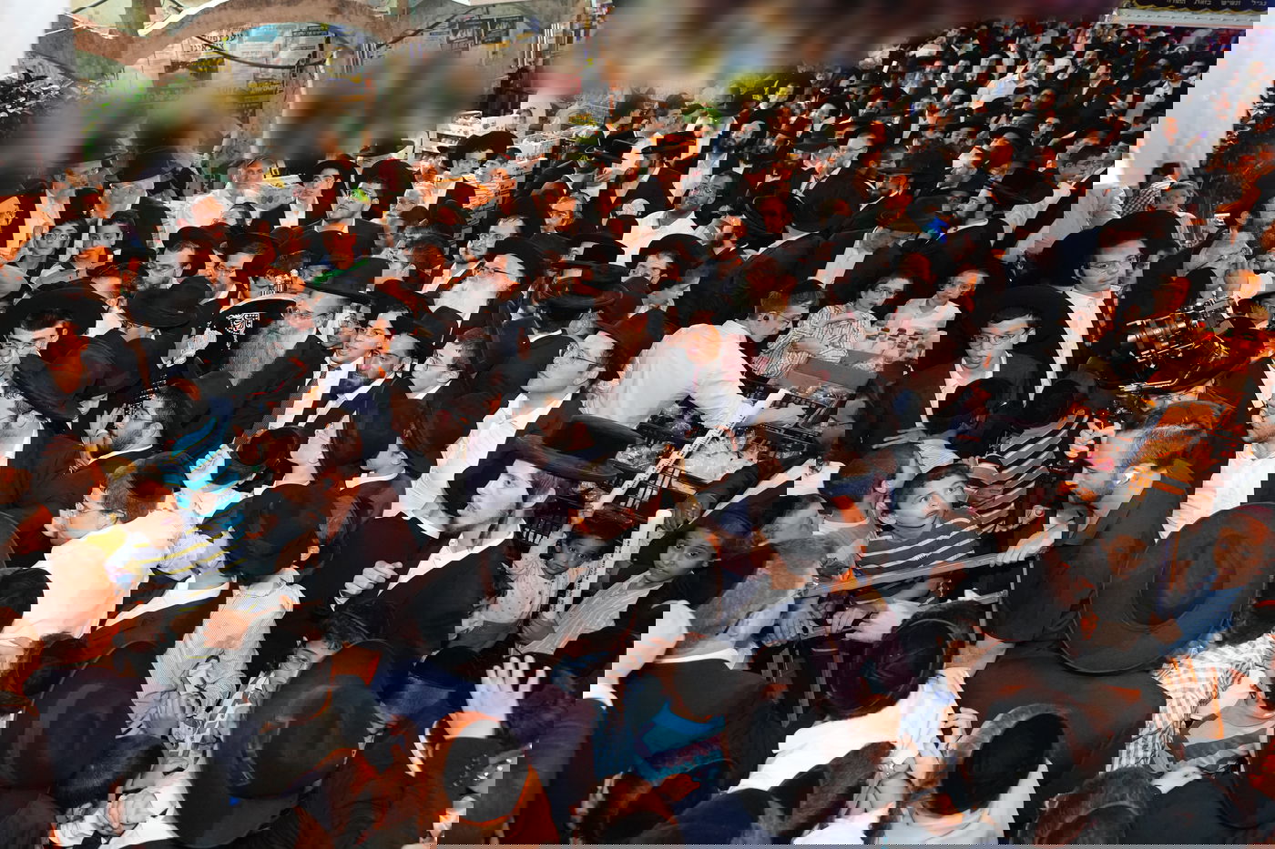 מוסדות 'דרך אמונה' הכניסו את ספר התורה לחדרו של מרן זיע"א