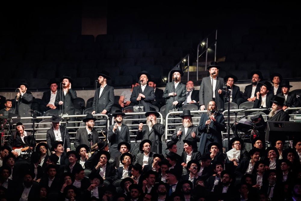 תיעוד מרגש: 25 אלף איש התכנסו להוקיר את לומדי התורה