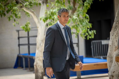 שר התקשורת הנדל