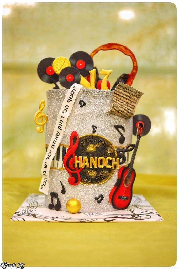 הזמר עקיבא הפתיע בחור חרדי חולה בסרטן