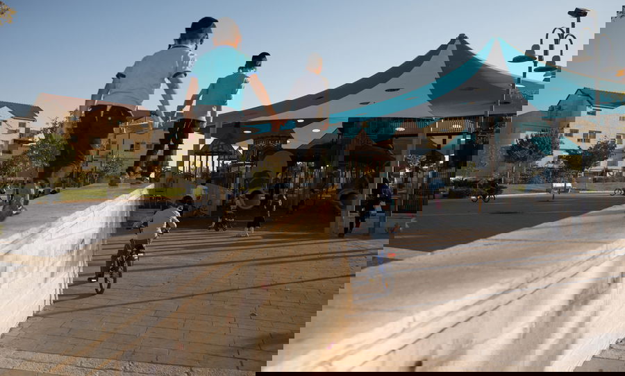 ילדים משחקים בביתר עילית; אילוסטרציה, למצולמים אין קשר לנאמר בכתבה