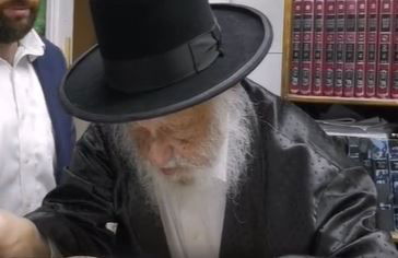 רבי ברוך דב פוברסקי, באמירת הקדיש