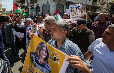 הפגנות אחרי מות הכתבת