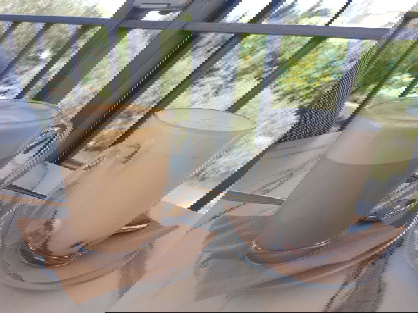 שתיה חמה מקרבת לבבות