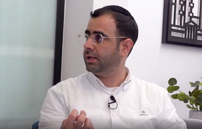 "קרן הפנסיה תהייה זולה יותר בדמי הניהול ובביטוח. אבל הסיכון שאני לוקח הוא גבוה יותר" - מומחה טראסט פיננסים, מר שלומי כהן