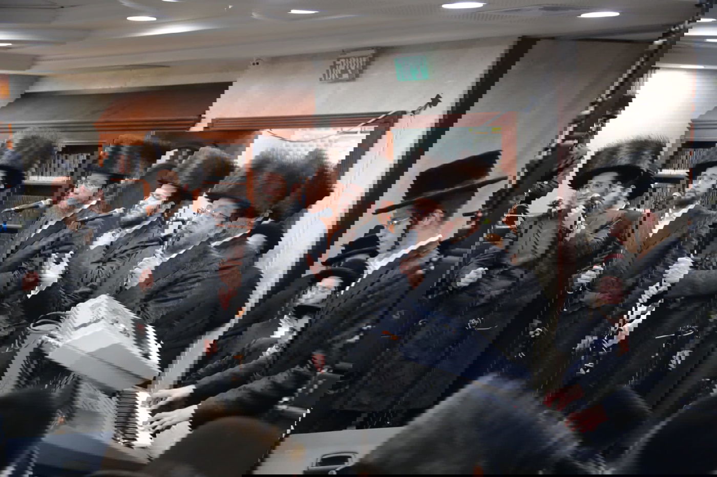 בסאדיגורה חגגו את נישואי אחיו הצעיר של הרבי - מרחוק