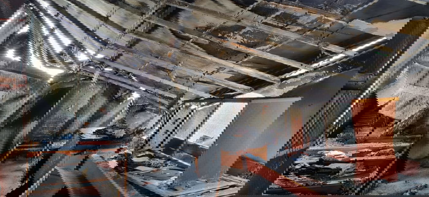 שריפה פרצה בבית כנסת של חסידות מכנובקא בביתר - שנשרף כליל