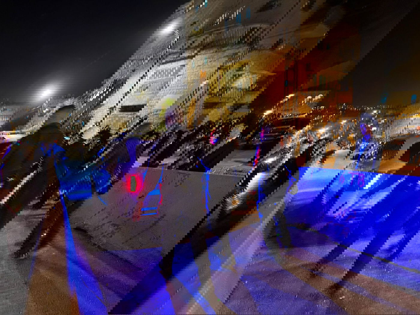 מחאה אלימה בבר אילן: עימותים עם שוטרים, 4 עצורים