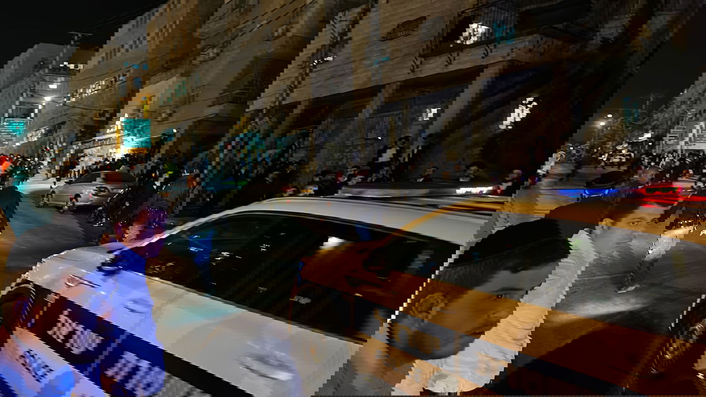 מחאה אלימה בבר אילן: עימותים עם שוטרים, 4 עצורים