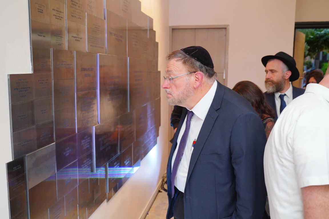 תיעוד מחשמל: עוצמה יהודית בבירת תאילנד