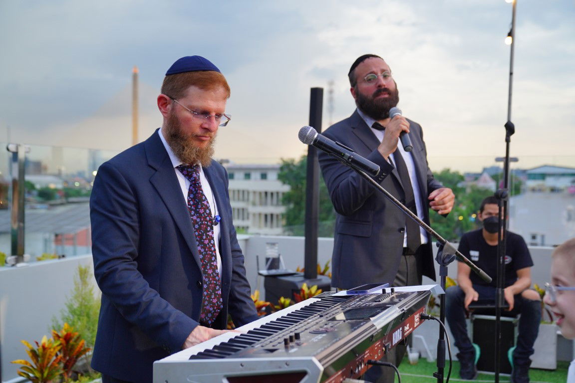 תיעוד מחשמל: עוצמה יהודית בבירת תאילנד