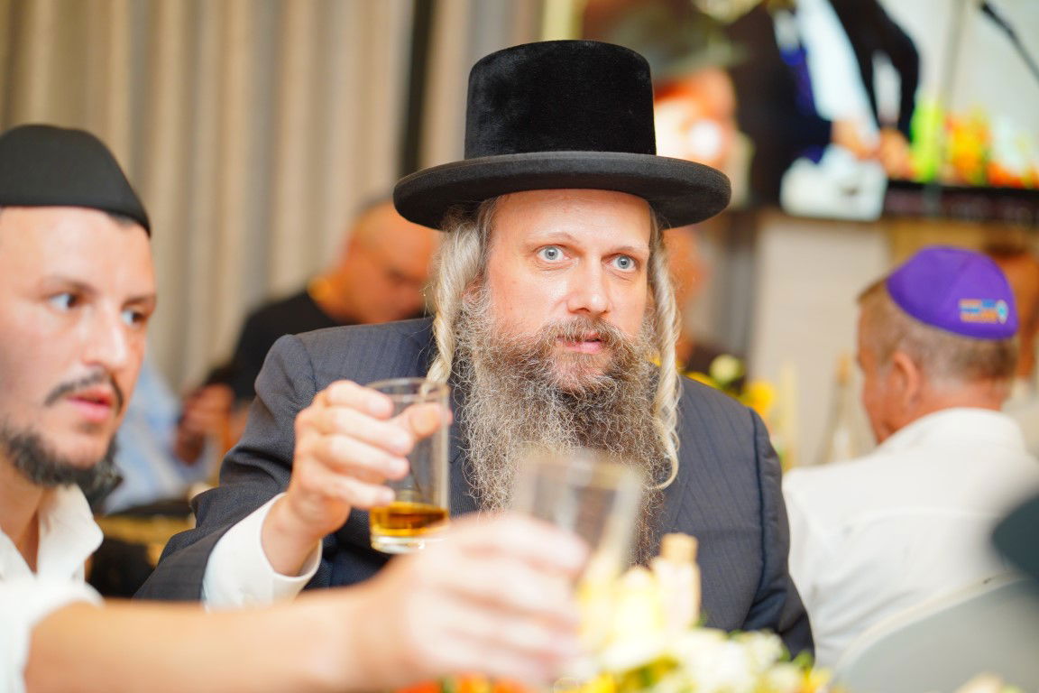 תיעוד מחשמל: עוצמה יהודית בבירת תאילנד