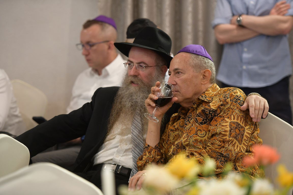 תיעוד מחשמל: עוצמה יהודית בבירת תאילנד