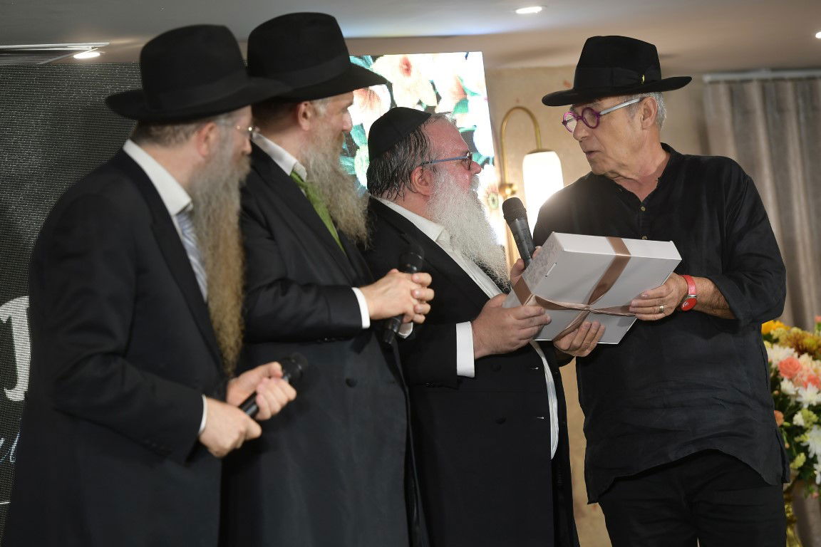 תיעוד מחשמל: עוצמה יהודית בבירת תאילנד