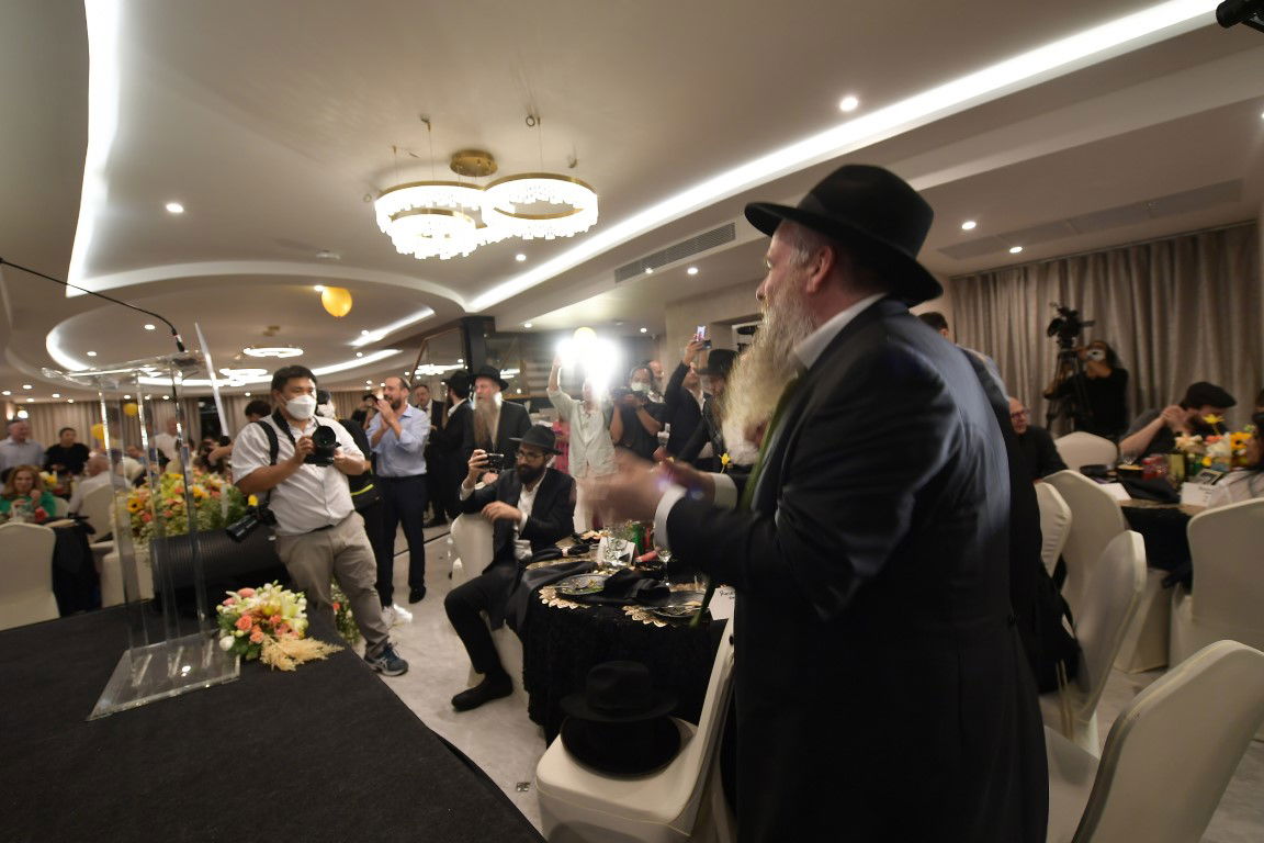 תיעוד מחשמל: עוצמה יהודית בבירת תאילנד