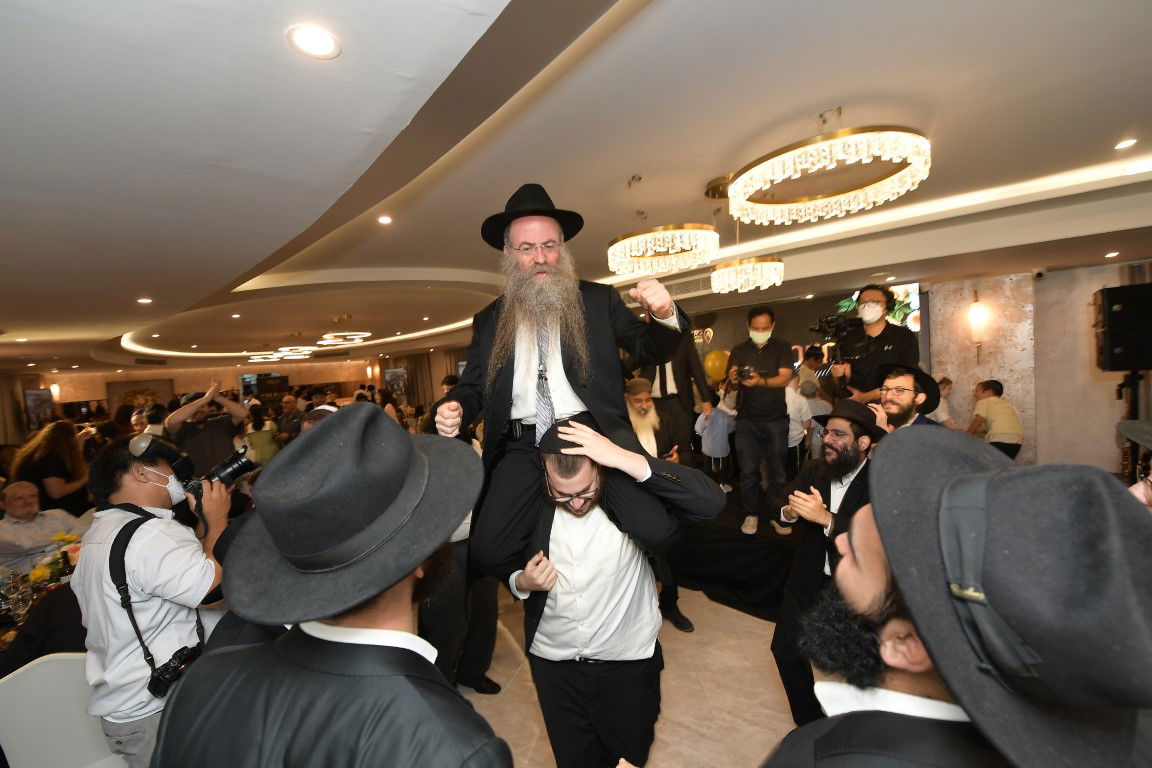 תיעוד מחשמל: עוצמה יהודית בבירת תאילנד