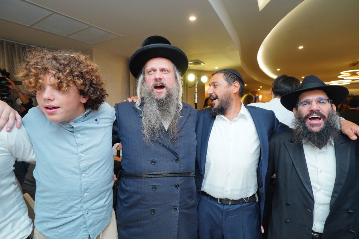 תיעוד מחשמל: עוצמה יהודית בבירת תאילנד