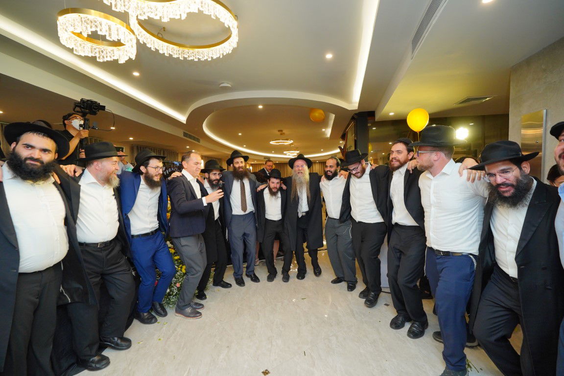 תיעוד מחשמל: עוצמה יהודית בבירת תאילנד