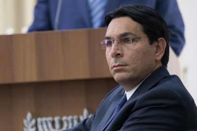 דני דנון | ארכיון