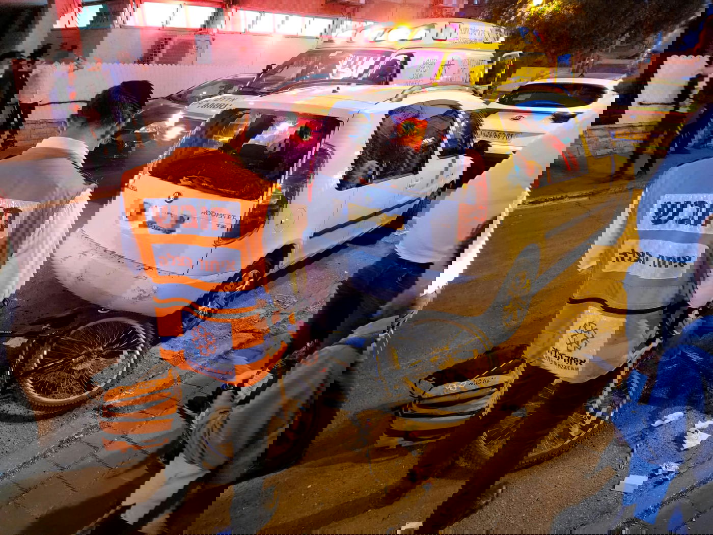 ילד התנגש ברכב ופונה במצב בינוני לביה"ח