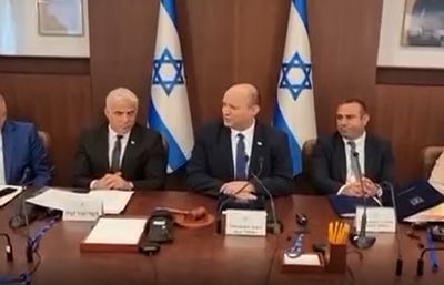 בנט בישיבת הממשלה, היום