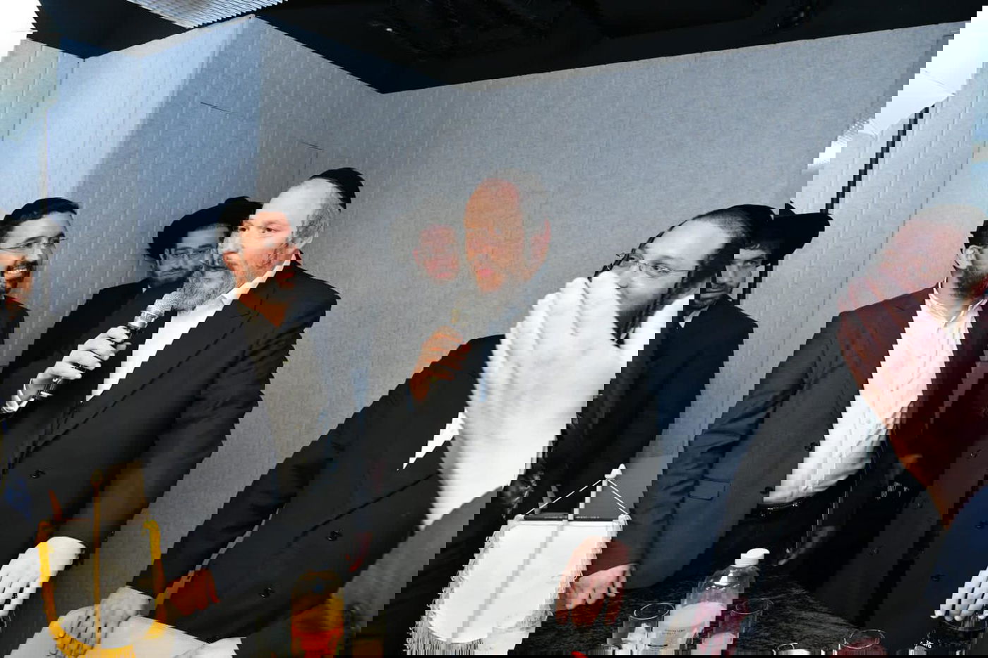 בטקס חגיגי נחנך בית 'גיל-גרופ' החדש: רבנים, ח"כים ואנשי תקשורת הגיעו לברך