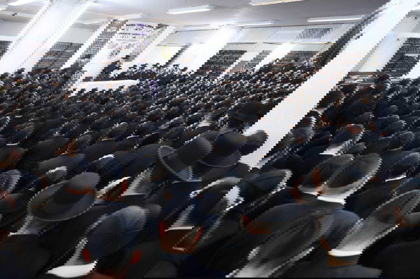 במעמד האדמו"ר מגור: נציגי ה'מזומנים' התכנסו