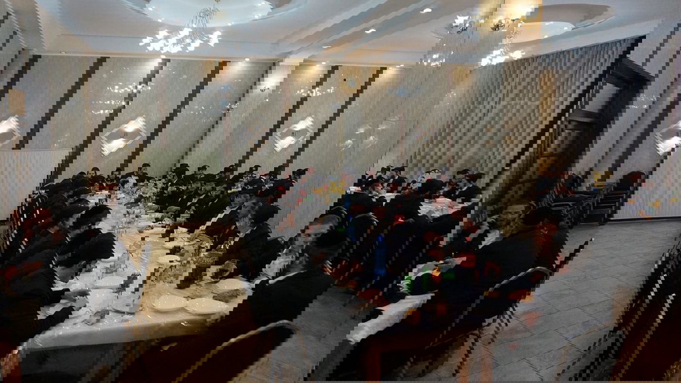 הבחורים למדו על תפילה ויצאו לקברי צדיקים