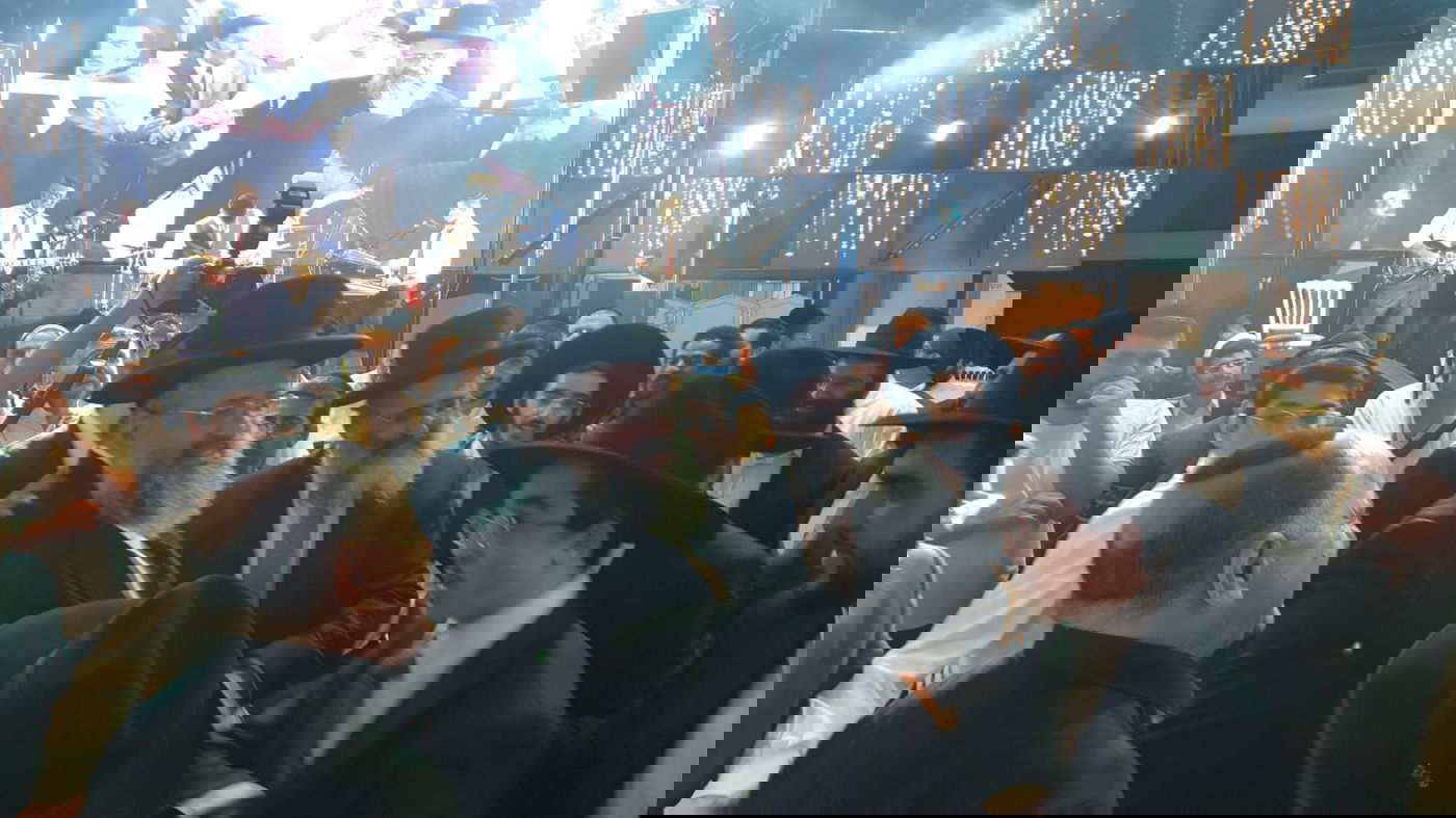 תיעוד מרהיב משמחת בר המצווה לבניו של הגה"צ רבי ישראל אברג'ל