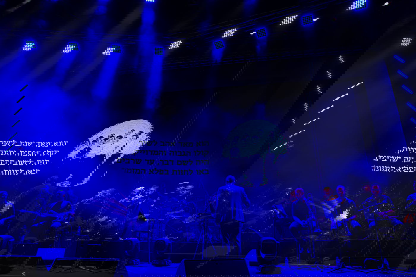 הפופ - מקפיץ ומושקע; והמילים? יכולות להשתפר