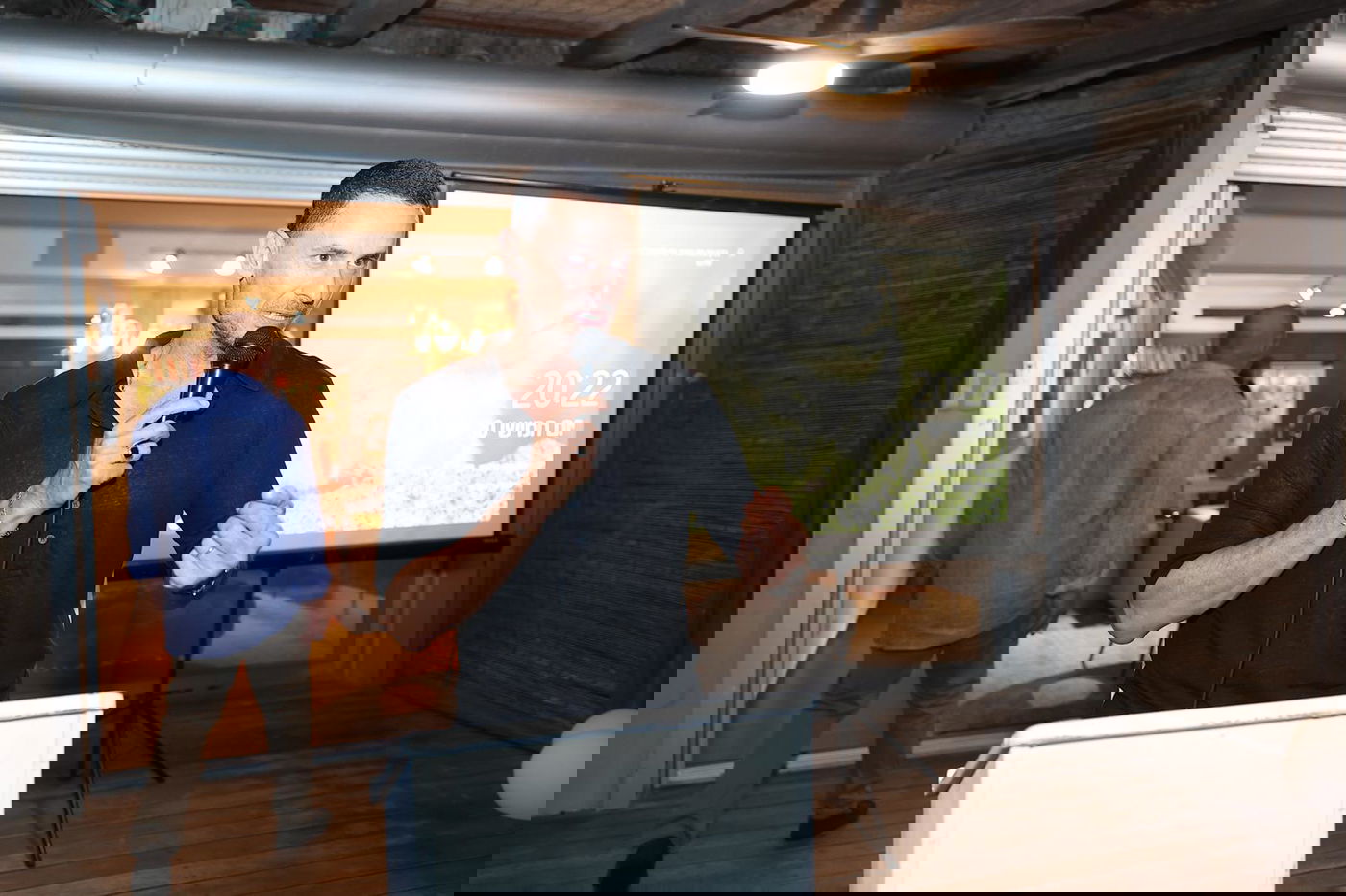 היועץ הרפואי יוסי ערבליך קיבל פרס; כולם באו לחגוג לו