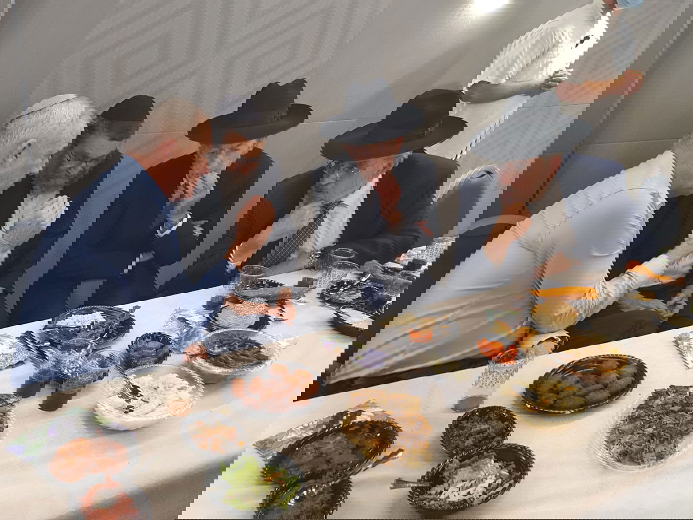 תיעוד: נתניהו וגנץ בשמחת משפחת גפני