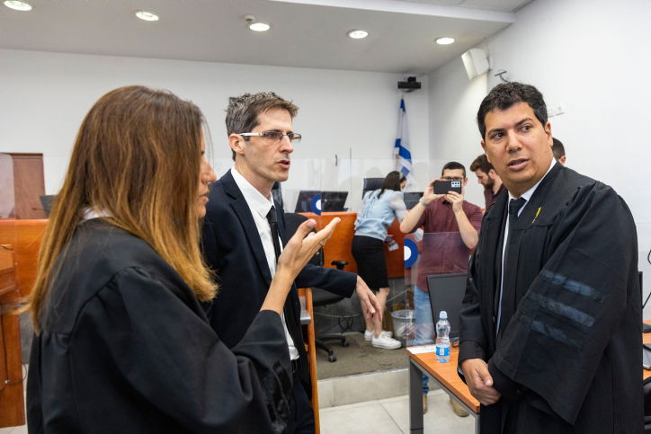 עורכי דינו של נתניהו בבית המשפט